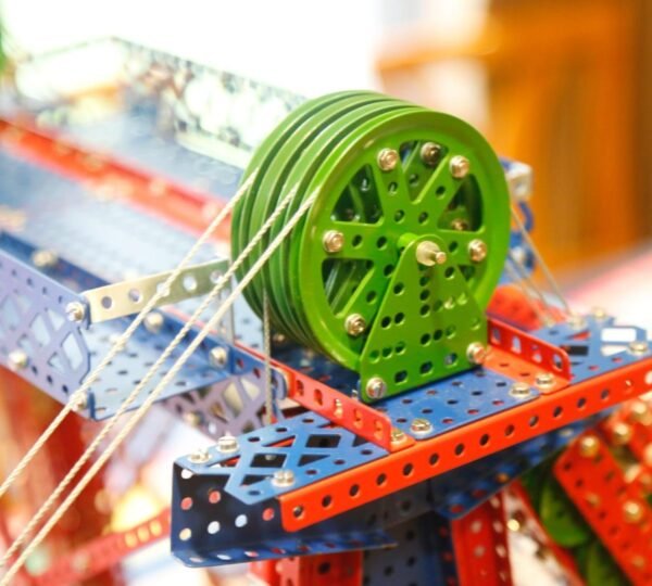 Grade 3 STEM Activities: Simple Pulley Machine Experiment for Kids