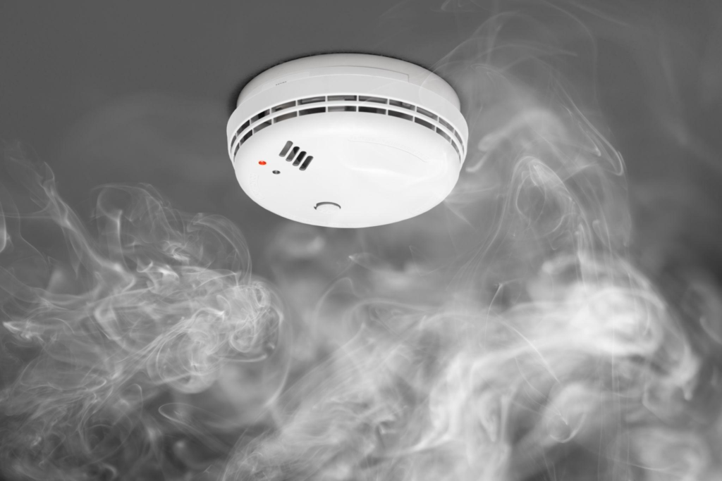 Working principle of flame sensor and smoke sensor